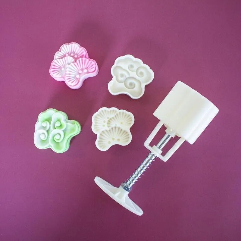 Chocolate Cutter with Two Stamps